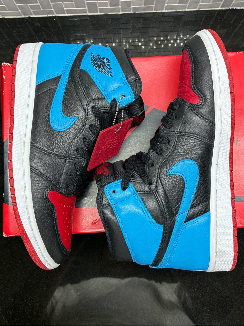 Air Jordan 1 High OG UNC to Chicago Women’s Size 10 CD0461-046 - Picture 2 of 11